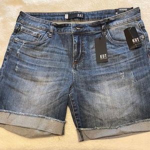- Kut from the kloth Catherine boyfriend short Sz 12 NWT